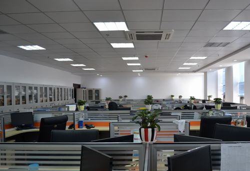 光伏支架價(jià)格及電纜橋架選擇攻略:電纜支架